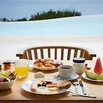 Kymo Luxury Paros Couette-café Kolympithres
