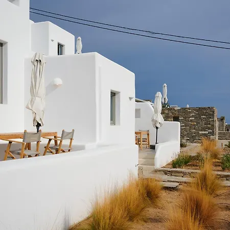 Kymo Luxury Paros Bed and Breakfast 4*