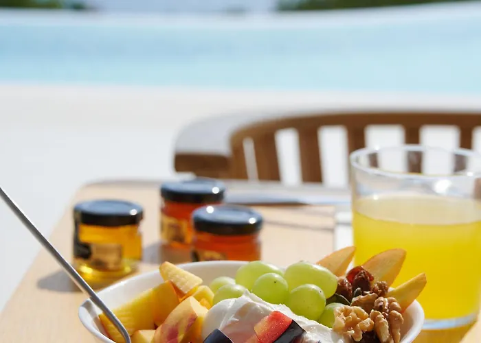 Kymo Luxury Paros Bed and Breakfast 4*