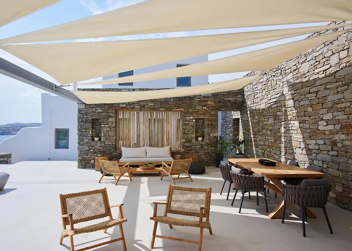 Kymo Luxury Paros 4* Κολυμπήθρες