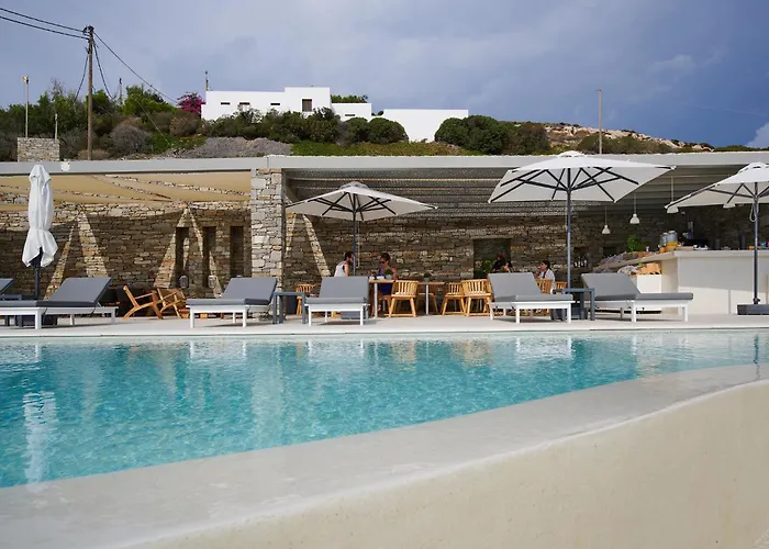 Kymo Luxury Paros Bed and Breakfast 4*