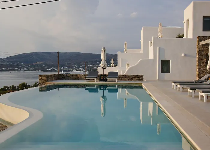 Kymo Luxury Paros Bed and Breakfast