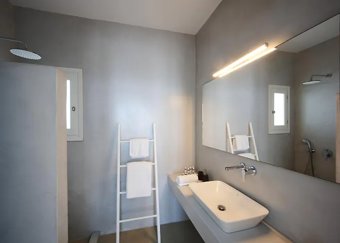 Bed and Breakfast Kymo Luxury Paros 4*