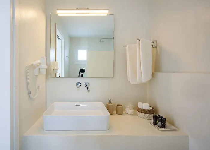 Kymo Luxury Paros Bed and Breakfast Κολυμπήθρες