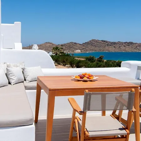 Kymo Luxury Paros Couette-café Kolympithres