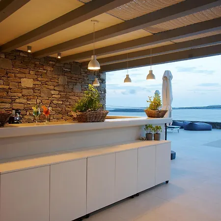 Kymo Luxury Paros Couette-café Kolympithres