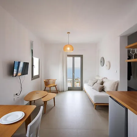 Kymo Luxury Paros Couette-café Kolympithres