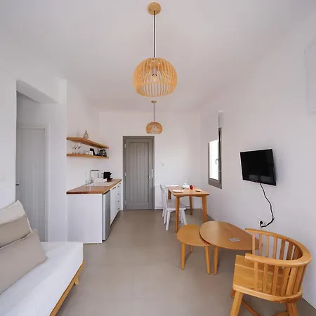 Kymo Luxury Paros 4*