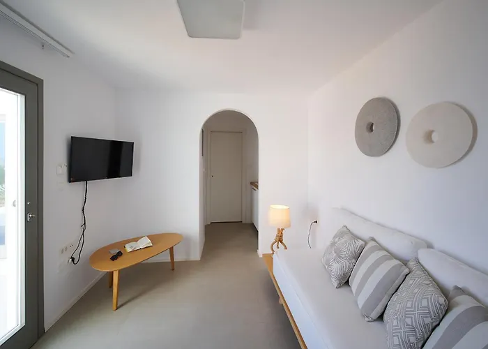 Kymo Luxury Paros 4*